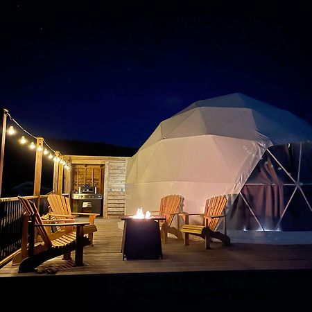 Port Wade Glamping Domes Villa Victoria Beach Exterior photo