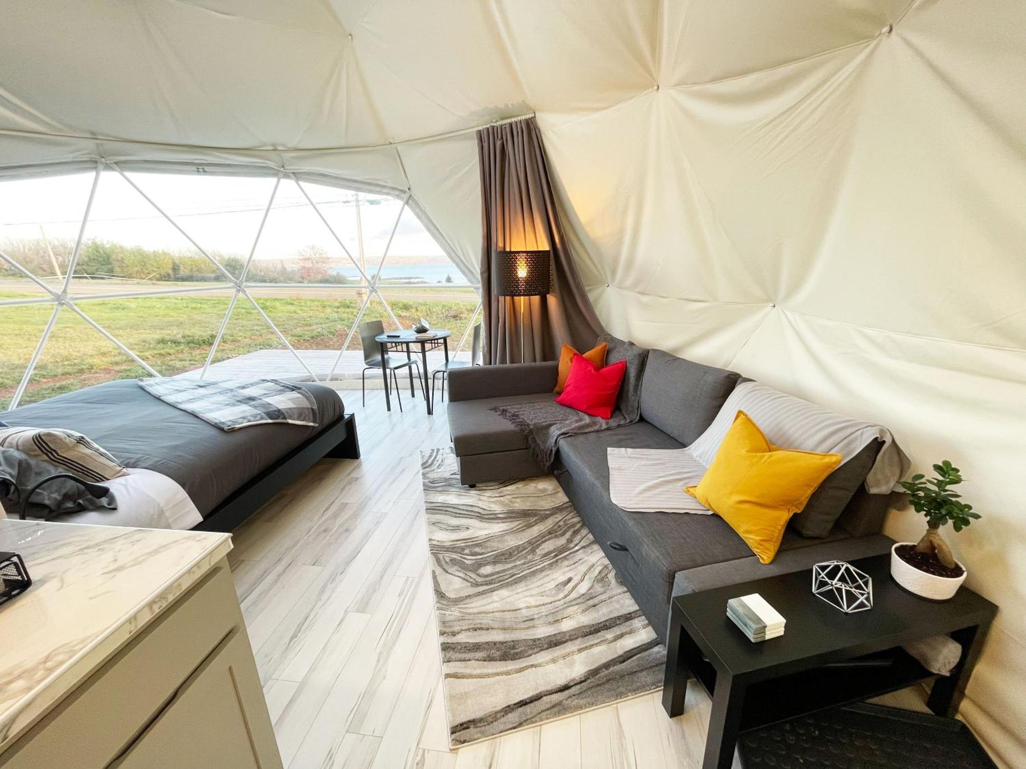 Port Wade Glamping Domes Villa Victoria Beach Exterior photo